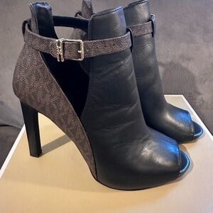 Michael Kors Black and Brown Heeled Boots with Buckle Detail